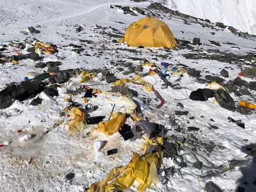 Mt Everest Waste 2018 (Photo: David LiaÃ±o)